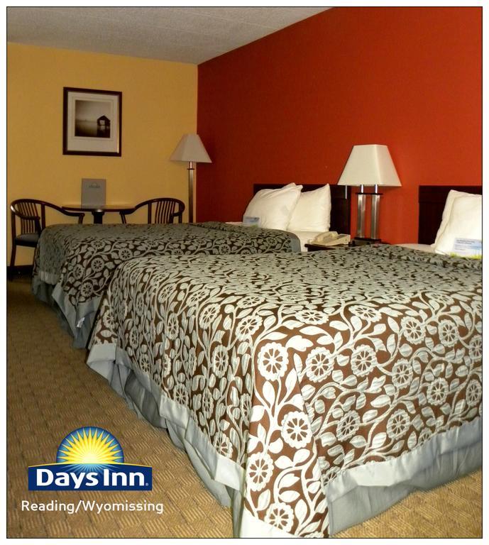 Days Inn By Wyndham Reading Wyomissing Exteriör bild